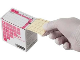 �C���c�L ���e�B�[���{�b�N�X �� 1��