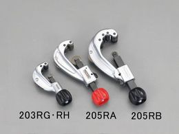 �G�X�R �`���[�u�J�b�^�[ 1�^4