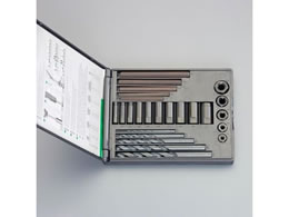 GXR M5-M16 XN[GLXgN^[Zbg EA584SA