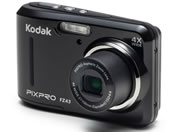 Kodak コンパクトデジタルカメラ 単3電池対応 FZ43 BK