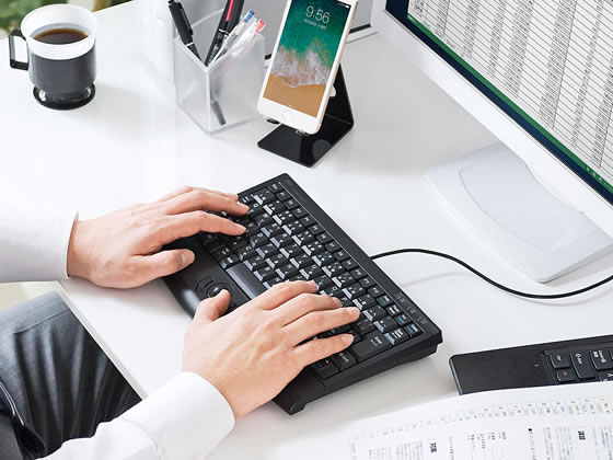 サンワサプライ トラックボール内蔵キーボード Skb Tr05bkが7 725円 ココデカウ サンワサプライ トラックボール内蔵キーボード Skb Tr05bkが7 725円 ココデカウ