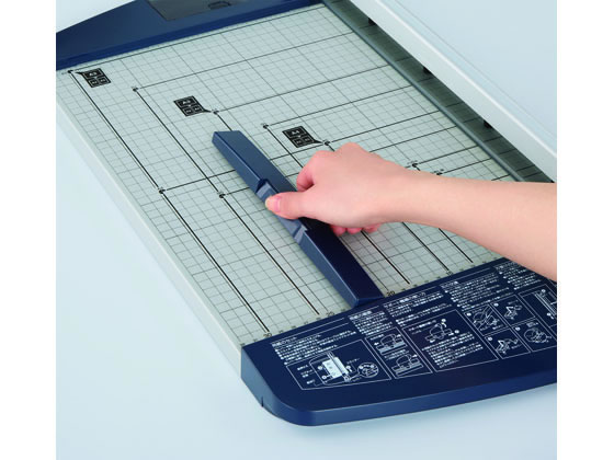 コクヨ ペーパーカッターロータリー式 60枚切チタン加工刃A3 DN-TR601