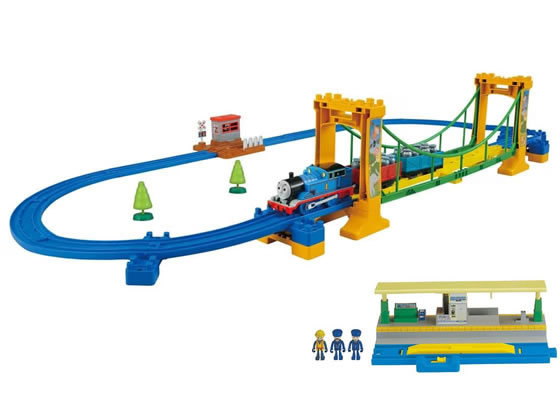 タカラトミー 【特典プラキッズ駅付】トーマス ぐらぐらつり橋セット タカラトミー 【特典プラキッズ駅付】トーマス ぐらぐらつり橋セット