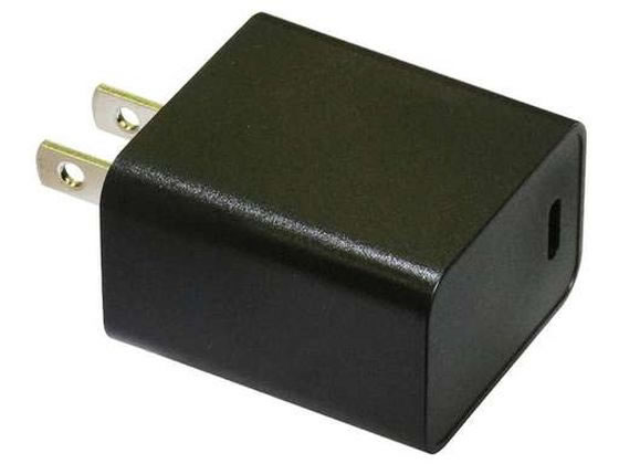 ���d�F���� AC�A�_�v�^�[(USB�p) �� SAD-36A