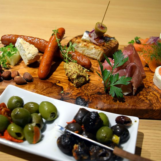 シェリーズ オリーブの実 60g 6705325が450円 通販【ココデカウ