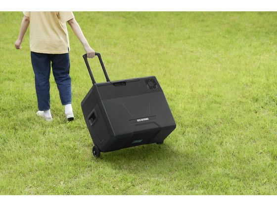アイリスオーヤマ ポータブル冷蔵冷凍庫 40L ブラック IPD-4A-Bが
