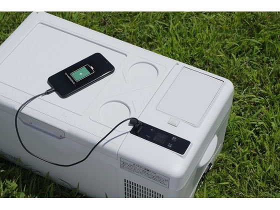アイリスオーヤマ 充電式ポータブル冷蔵冷凍庫 15L IPD-B2A-Wが48,400