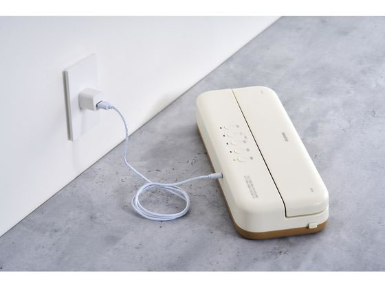 アイリスオーヤマ 真空パック機 コードレスタイプ VPF-C50が9,276円