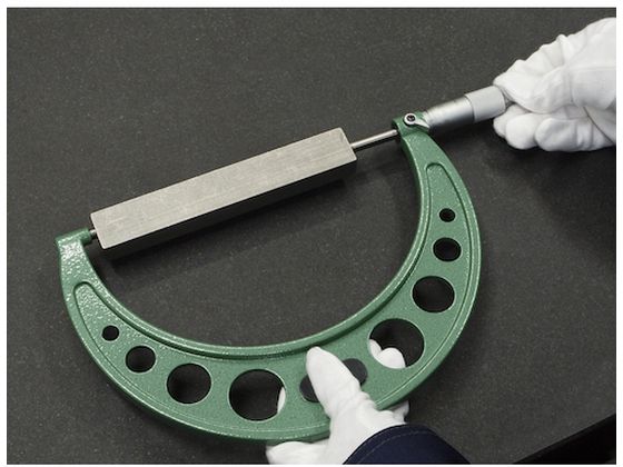 SK 標準外側マイクロメータ 測定範囲275~300mm MC106-300 3317315が