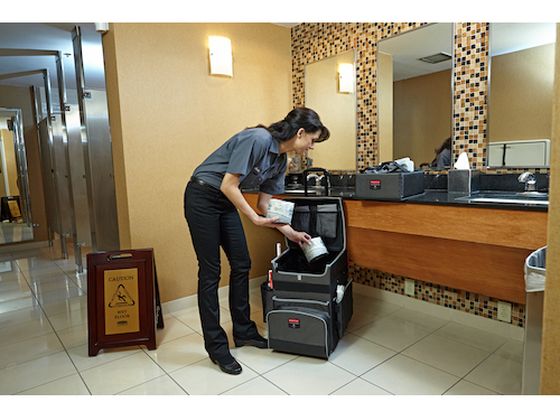 ラバーメイド クイックカート RM1902465BK 8559621が77,540円 通販