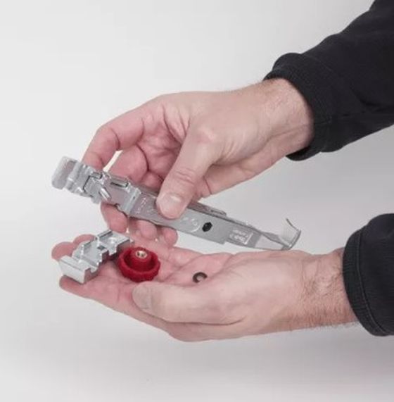 エスコ ［固定ねじ付］スライド式プーラー 90mm EA500BH-90 エスコ ［固定ねじ付］スライド式プーラー 90mm EA500BH-90