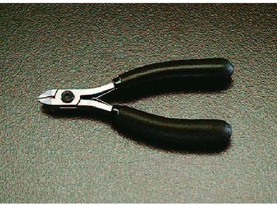 ●全長：１２０ｍｍ●刃硬度：ＨＲＣ６３〜６５●切断能力（銅線）：０．２〜１．４ｍｍ●切断形状：セミフラッシュ（多少の切断跡が残るが、刃に耐久性があります）●ばね付●オーバルレリーフ
