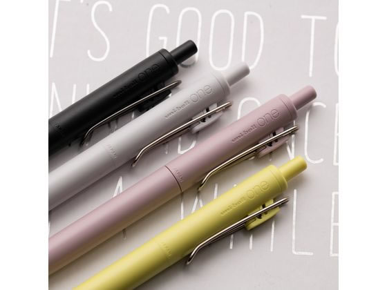 （まとめ）三菱鉛筆 ゲルインクボールペンユニボール ワンF 0.5mm 黒 (軸色：Fレッド(茜空)) UMNSF05F.15 1セット(10本)〔×5セット〕 uni-ball one』『uni-ball one F』限定シリーズ＜数量限定＞発売