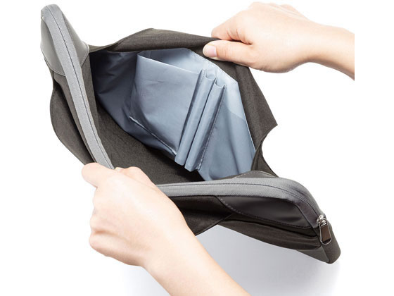 サンワサプライ 衝撃吸収pcケース 15 6型ワイド ブラック In Mf15bkが3 230円 ココデカウ
